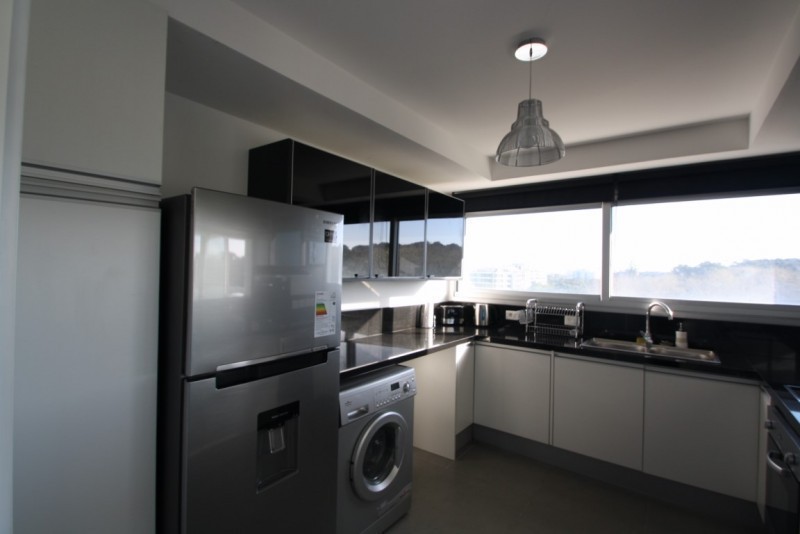 Apartamento en alquiler en Brava 